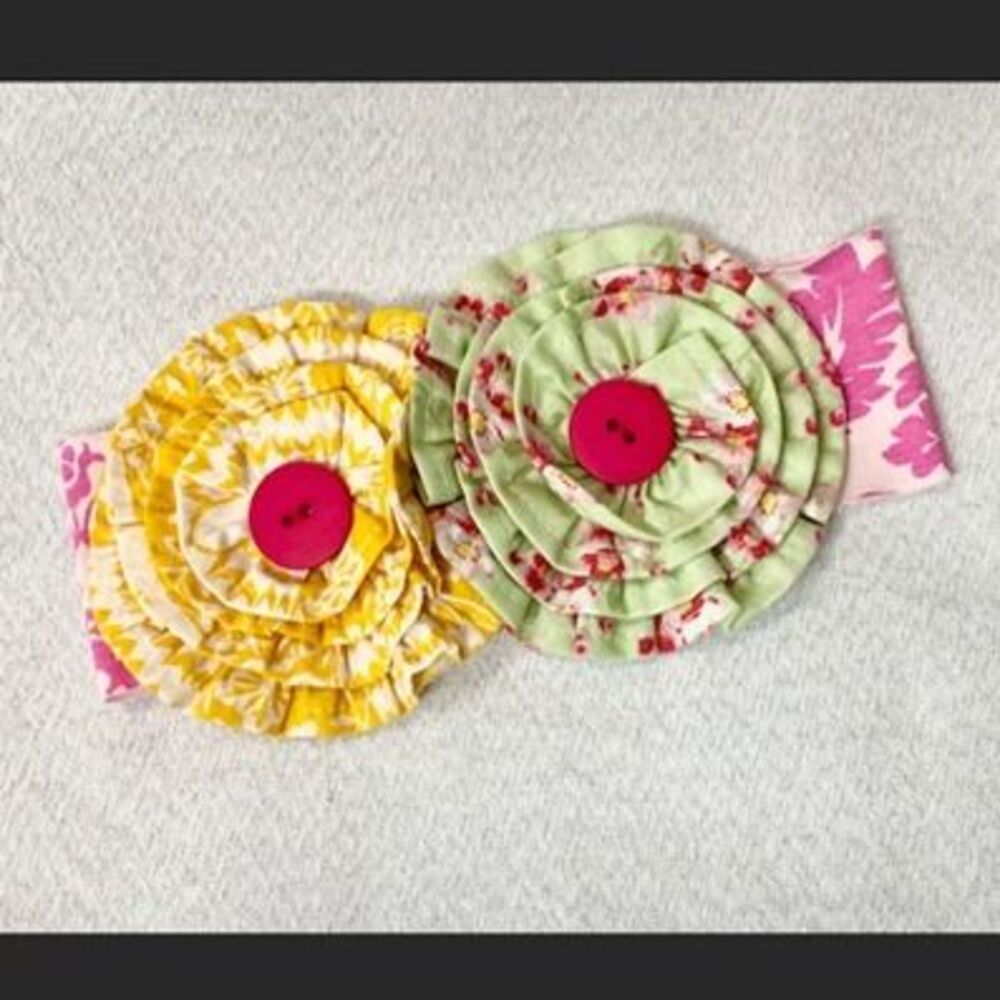 Giggle Moon. Honeycomb & Blossoms headband